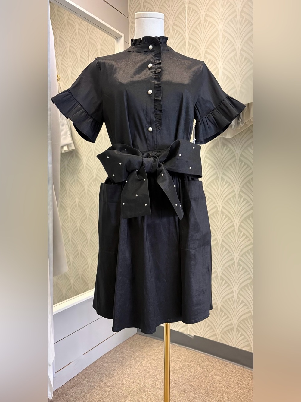 🖤NWT j.marie size S Cami Short Sleeve Pearl Tie Dress🤍